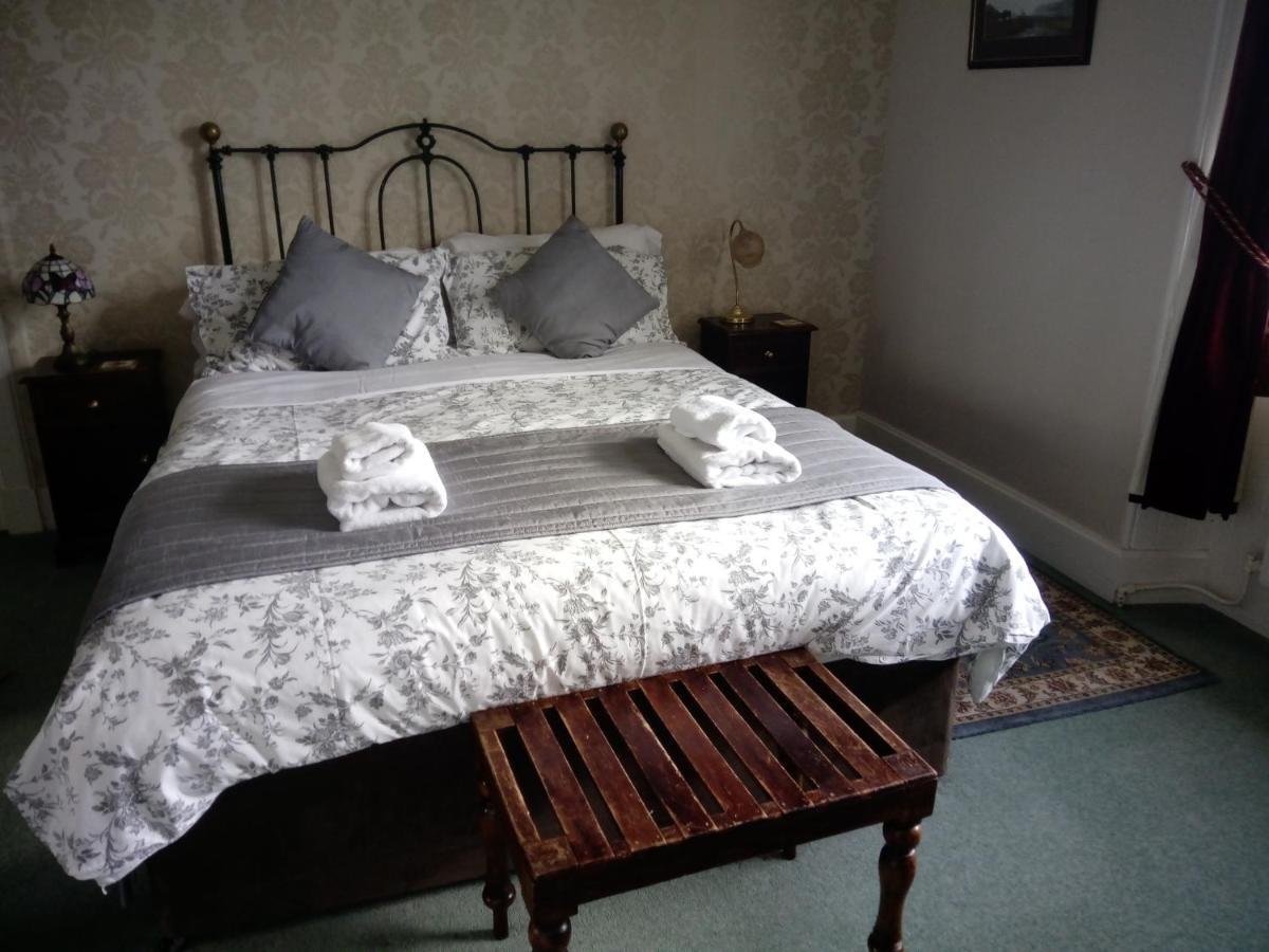 Grantown-on-Spey杜娜兰宾馆住宿加早餐旅馆 外观 照片