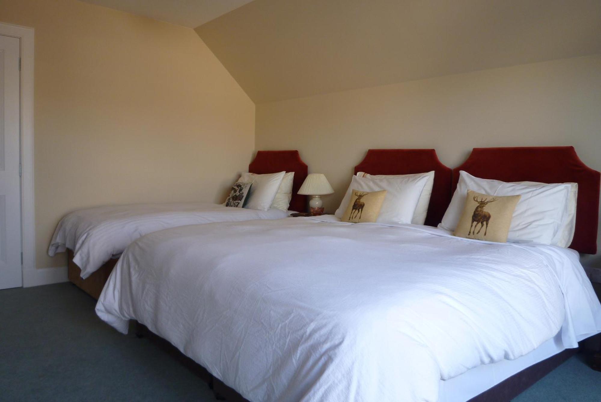 Grantown-on-Spey杜娜兰宾馆住宿加早餐旅馆 外观 照片